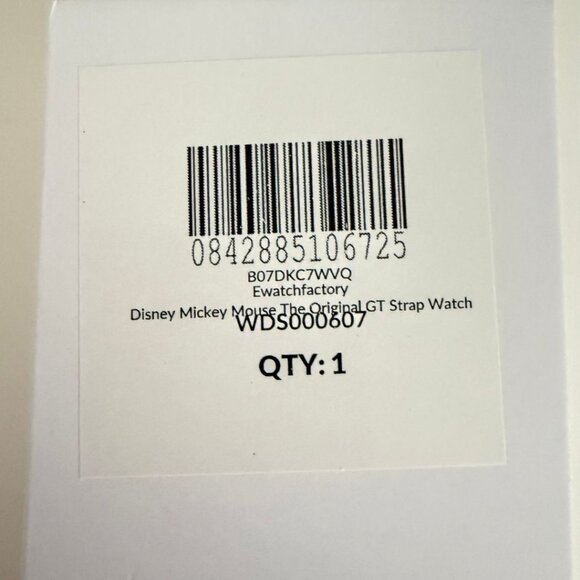 NWT - Disney Mickey Mouse Adult Vintage Analog Quartz Watch - Picture 2 of 16